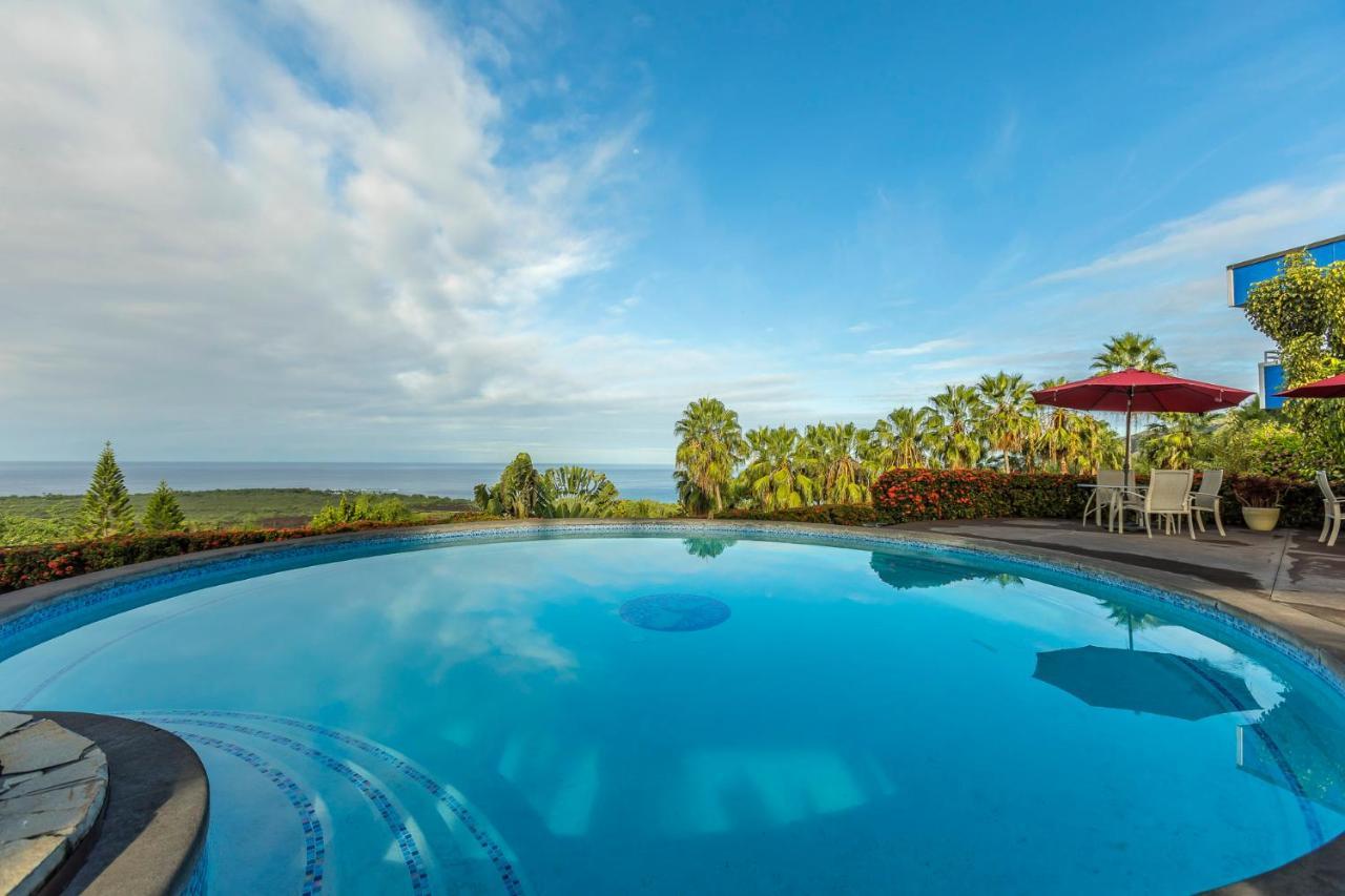Luana Inn Captain Cook Exterior photo